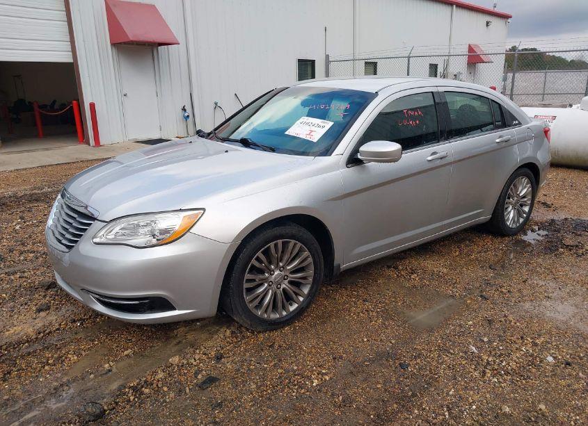 Photo 2 of 2012 Chrysler 200 LX (VIN 1C3CCBAB5CN104740)