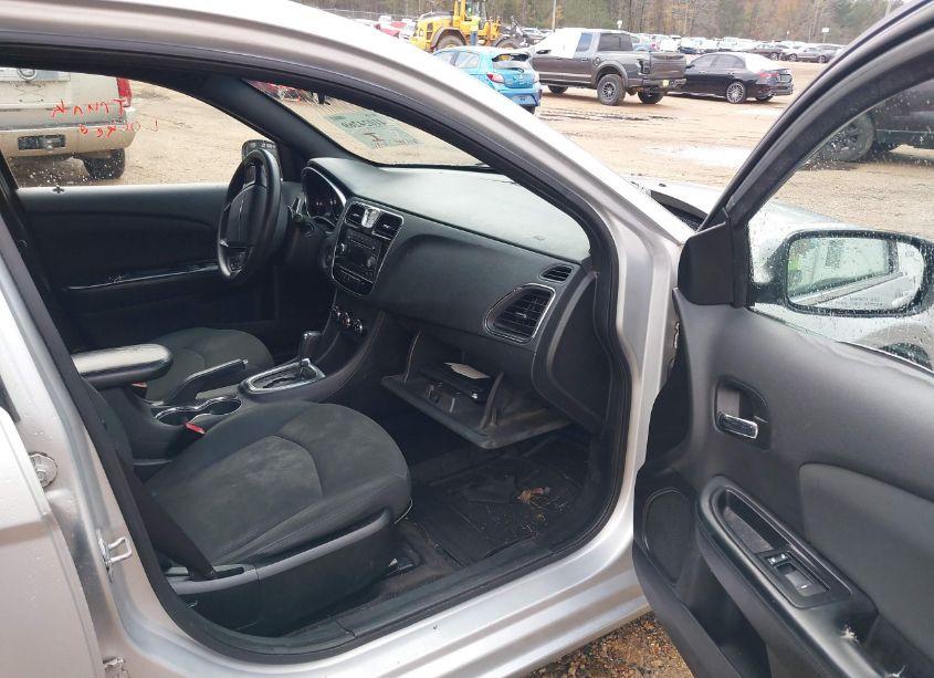 Photo 5 of 2012 Chrysler 200 LX (VIN 1C3CCBAB5CN104740)