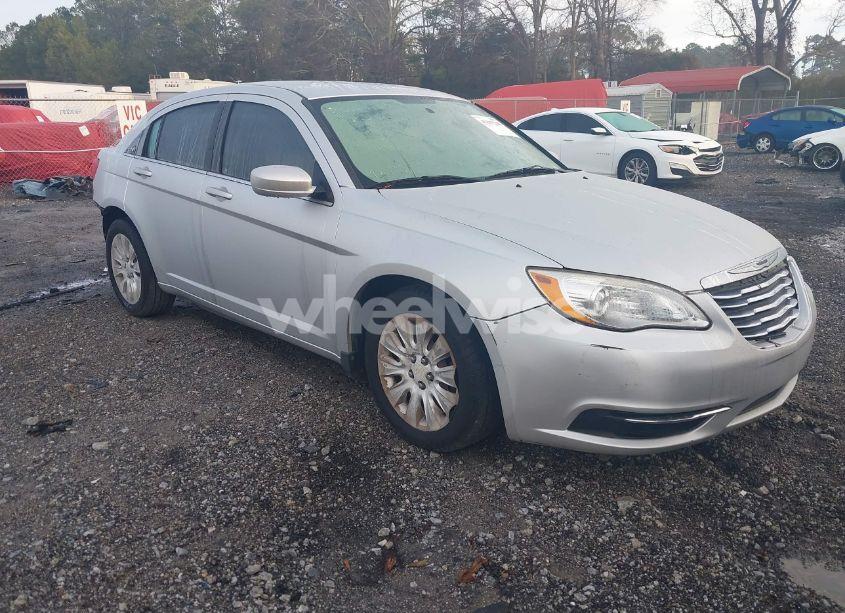 2012 Chrysler 200 LX (VIN 1C3CCBAB5CN138838) main photo