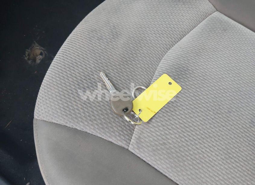 Photo 11 of 2012 Chrysler 200 LX (VIN 1C3CCBAB5CN138838)