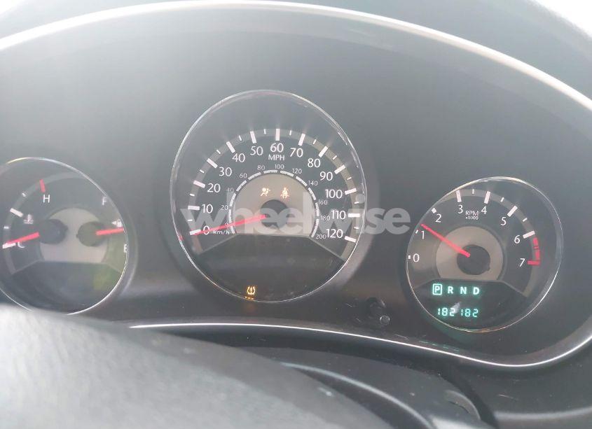 Photo 7 of 2012 Chrysler 200 LX (VIN 1C3CCBAB5CN138838)