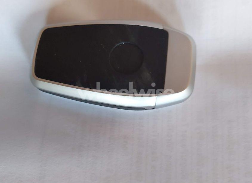 Photo 11 of 2012 Chrysler 200 LX (VIN 1C3CCBAB5CN320703)