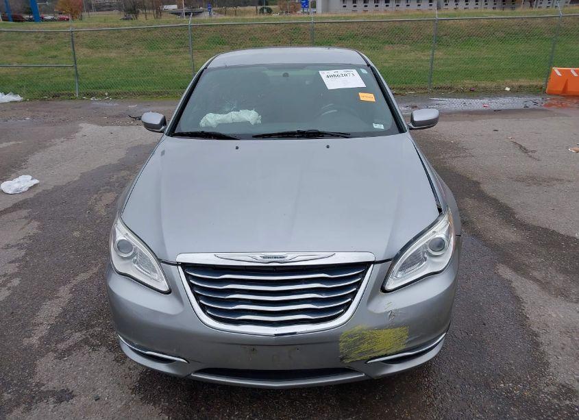 Photo 12 of 2013 Chrysler 200 LX (VIN 1C3CCBAB5DN641447)