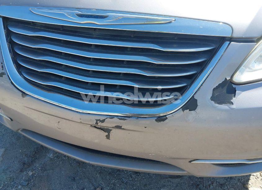 Photo 12 of 2013 Chrysler 200 LX (VIN 1C3CCBAB5DN642131)