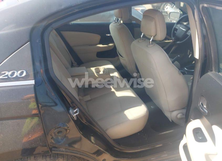 Photo 8 of 2013 Chrysler 200 LX (VIN 1C3CCBAB5DN686145)