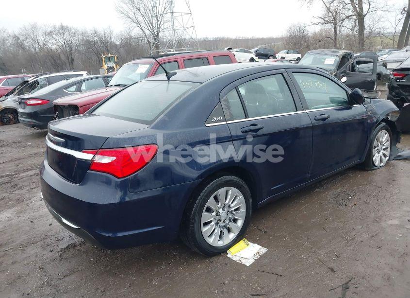 Photo 4 of 2014 Chrysler 200 LX (VIN 1C3CCBAB5EN122531)