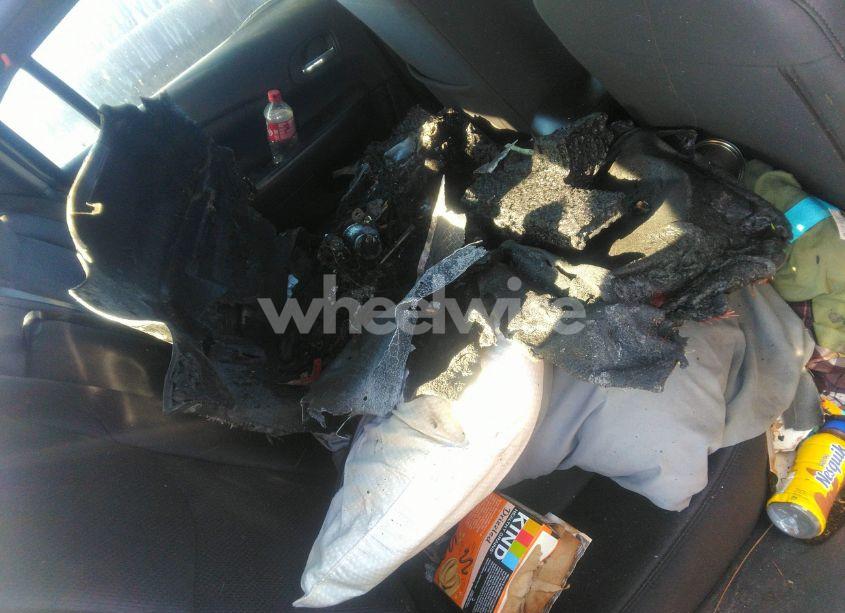 Photo 8 of 2014 Chrysler 200 LX (VIN 1C3CCBAB5EN146666)