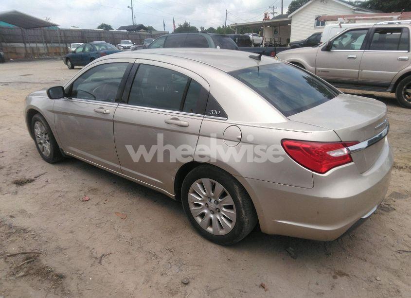 Photo 3 of 2014 Chrysler 200 LX (VIN 1C3CCBAB5EN206428)