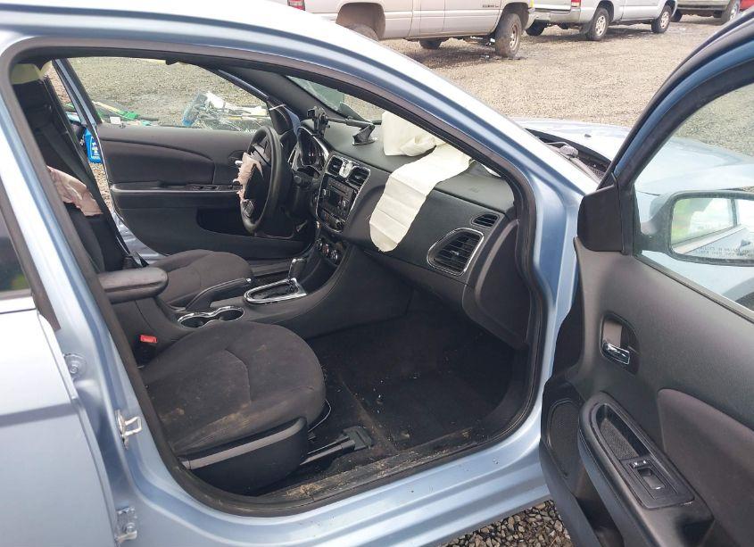 Photo 5 of 2014 Chrysler 200 LX (VIN 1C3CCBAB5EN208020)