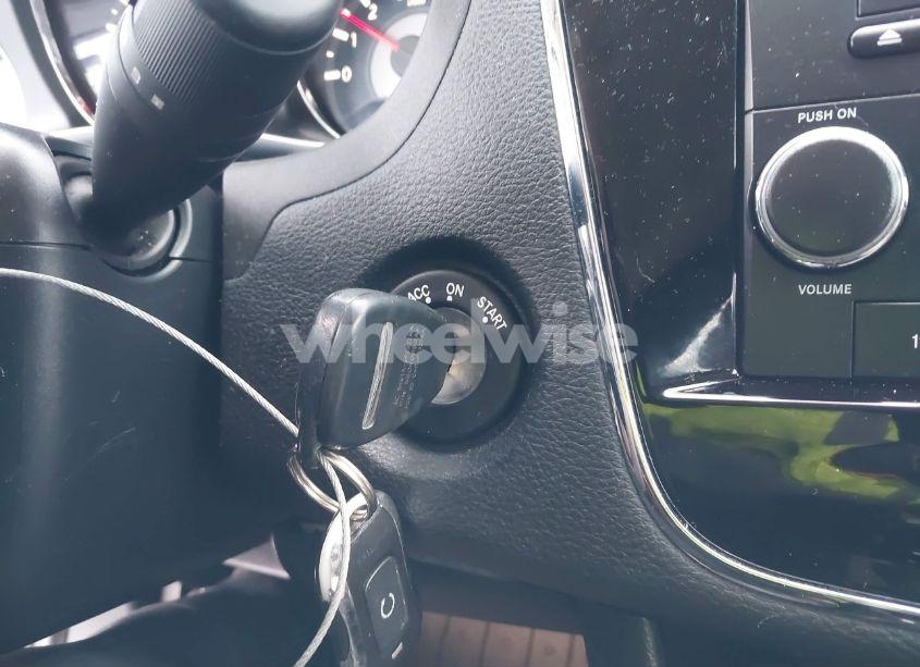 Photo 11 of 2012 Chrysler 200 LX (VIN 1C3CCBAB6CN151582)