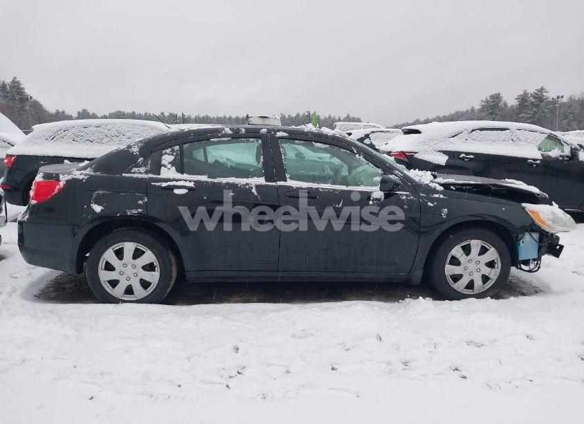 Photo 14 of 2012 Chrysler 200 LX (VIN 1C3CCBAB6CN151582)