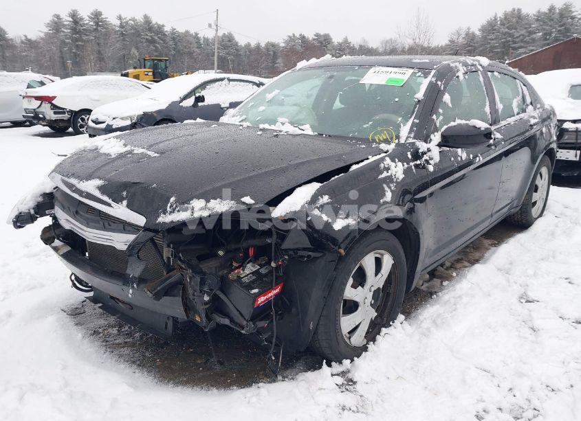 Photo 2 of 2012 Chrysler 200 LX (VIN 1C3CCBAB6CN151582)