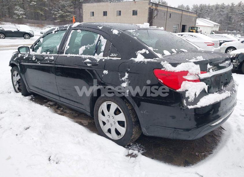 Photo 3 of 2012 Chrysler 200 LX (VIN 1C3CCBAB6CN151582)