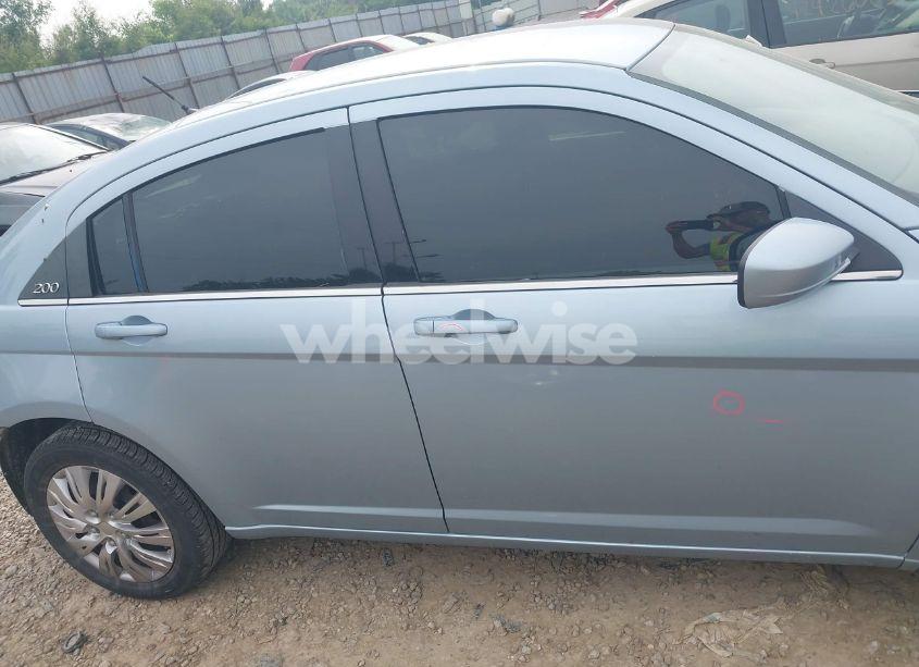 Photo 14 of 2013 Chrysler 200 LX (VIN 1C3CCBAB6DN568945)