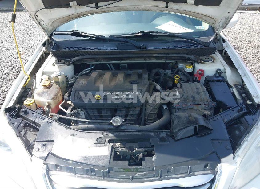 Photo 10 of 2013 Chrysler 200 LX (VIN 1C3CCBAB6DN622633)