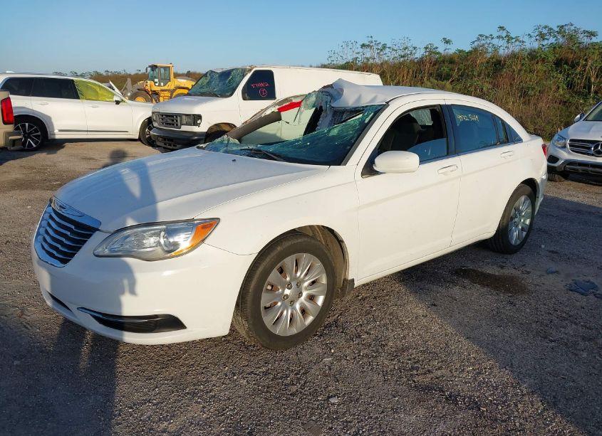 Photo 2 of 2014 Chrysler 200 LX (VIN 1C3CCBAB6EN208799)