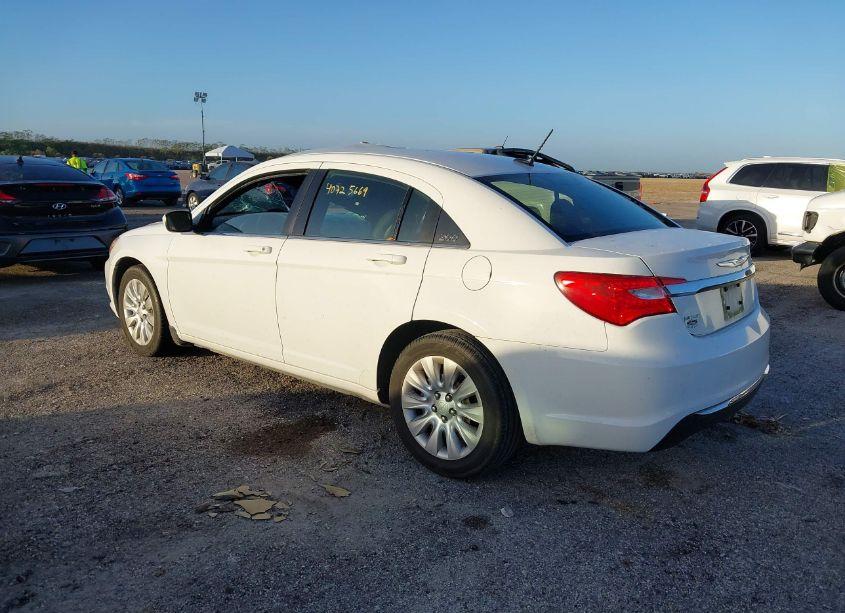 Photo 3 of 2014 Chrysler 200 LX (VIN 1C3CCBAB6EN208799)