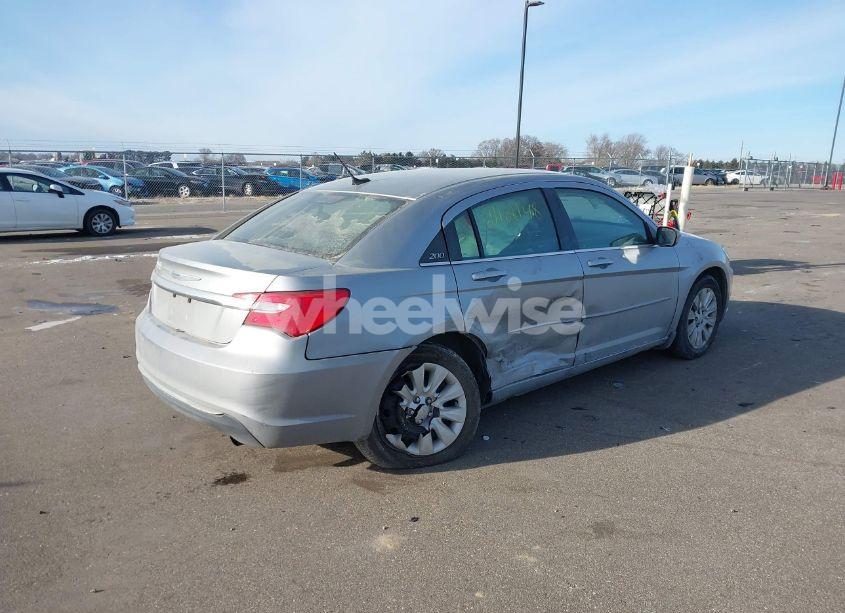 Photo 4 of 2014 Chrysler 200 LX (VIN 1C3CCBAB6EN237977)