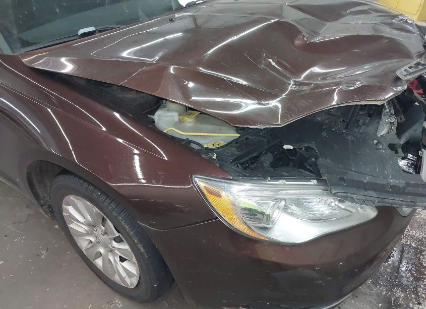 Photo 6 of 2013 Chrysler 200 LX (VIN 1C3CCBAB7DN560661)