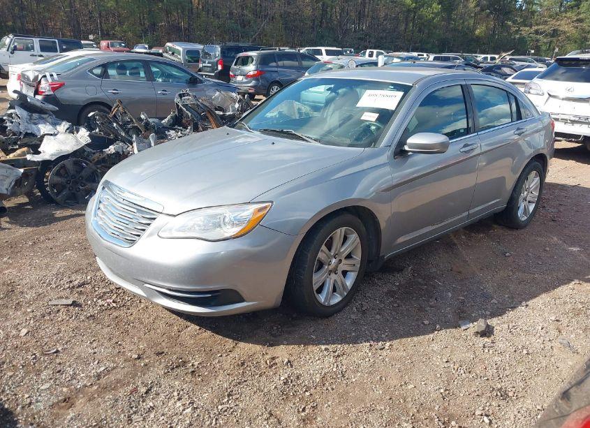 Photo 2 of 2013 Chrysler 200 LX (VIN 1C3CCBAB7DN698040)