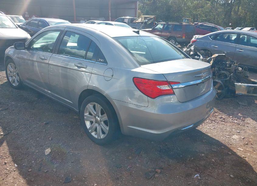 Photo 3 of 2013 Chrysler 200 LX (VIN 1C3CCBAB7DN698040)