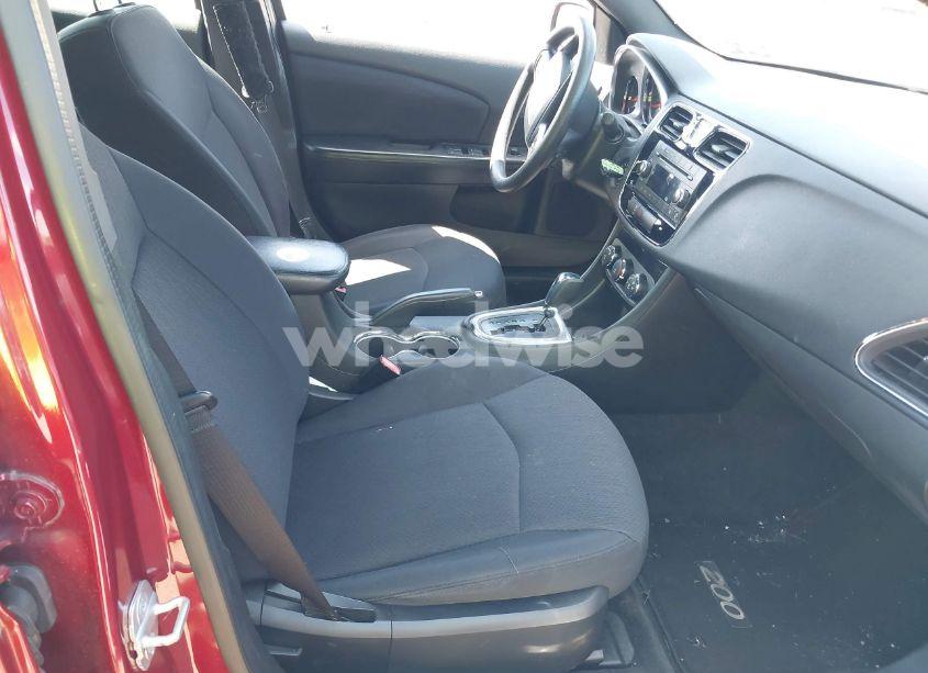 Photo 5 of 2013 Chrysler 200 LX (VIN 1C3CCBAB7DN698362)