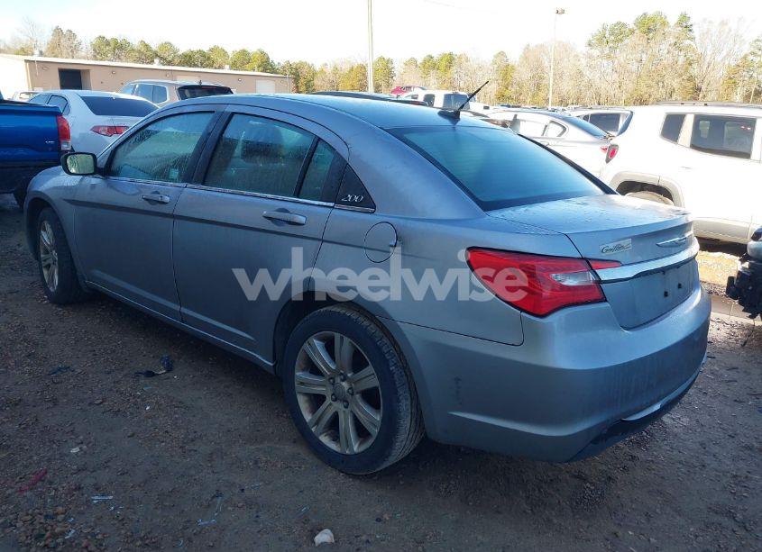 Photo 3 of 2013 Chrysler 200 LX (VIN 1C3CCBAB7DN705892)
