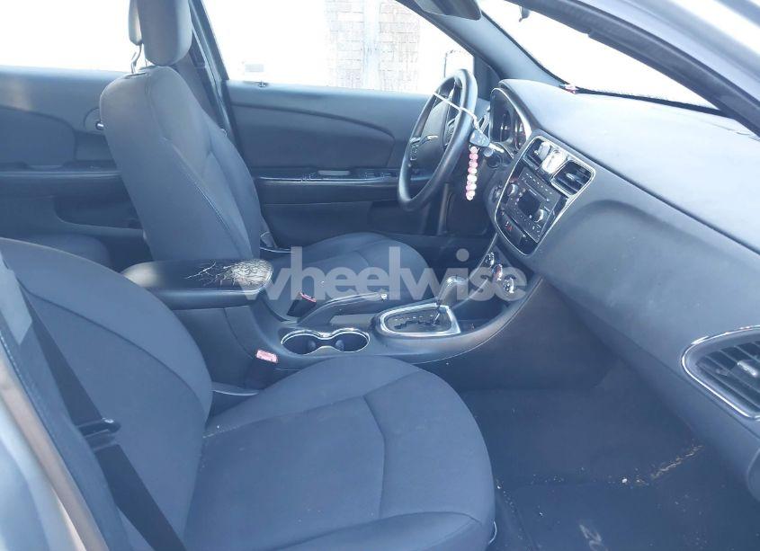 Photo 5 of 2013 Chrysler 200 LX (VIN 1C3CCBAB7DN705892)