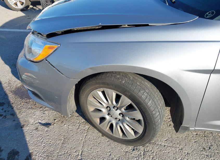 Photo 12 of 2013 Chrysler 200 LX (VIN 1C3CCBAB7DN715340)