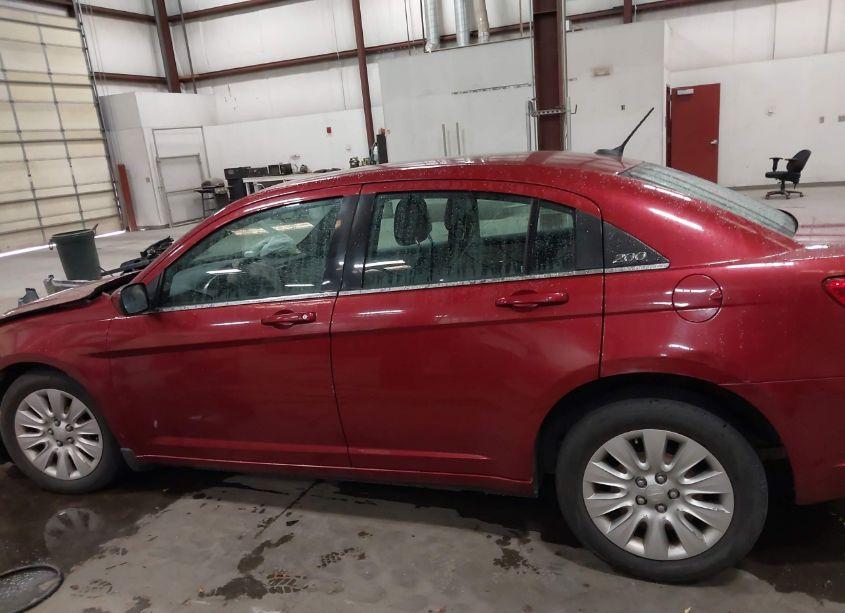 Photo 14 of 2014 Chrysler 200 LX (VIN 1C3CCBAB7EN124703)