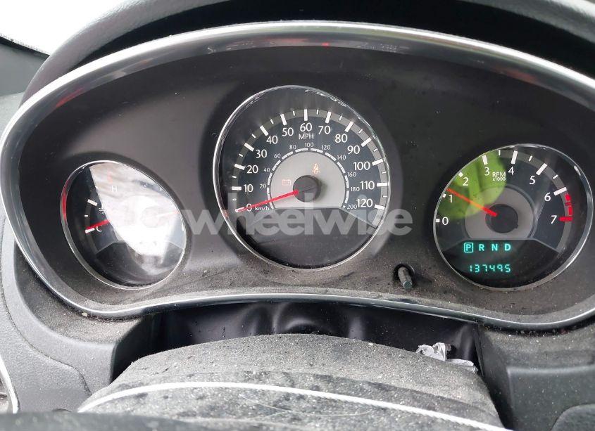 Photo 7 of 2014 Chrysler 200 LX (VIN 1C3CCBAB7EN145079)