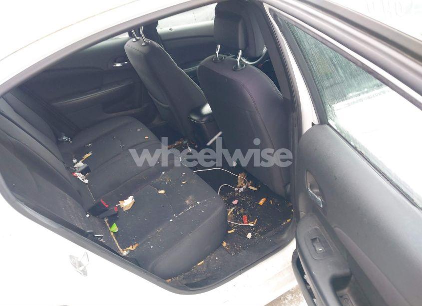 Photo 8 of 2014 Chrysler 200 LX (VIN 1C3CCBAB7EN145079)