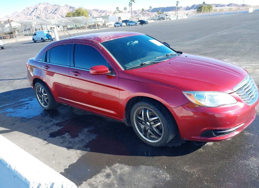 2014 Chrysler 200 LX (VIN 1C3CCBAB7EN168300) main photo