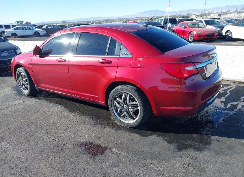 Photo 3 of 2014 Chrysler 200 LX (VIN 1C3CCBAB7EN168300)