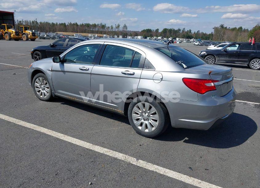 Photo 3 of 2014 Chrysler 200 LX (VIN 1C3CCBAB7EN212540)