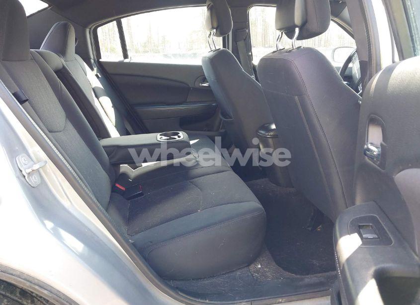 Photo 8 of 2014 Chrysler 200 LX (VIN 1C3CCBAB7EN212540)