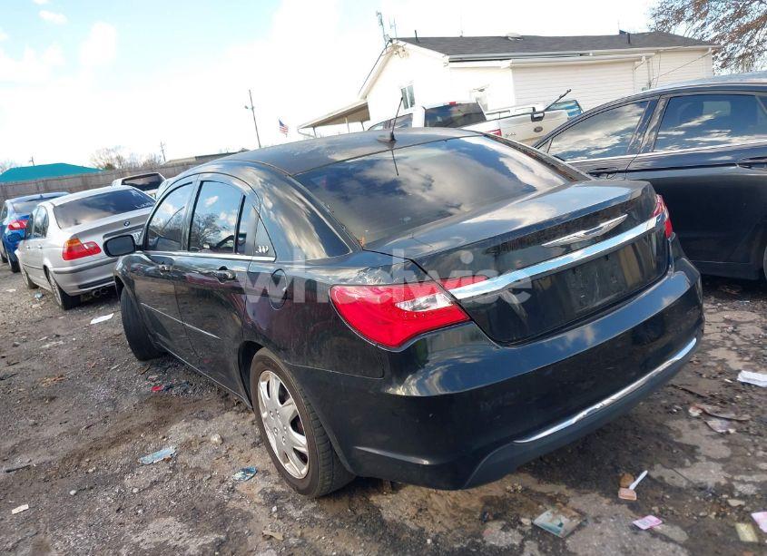 Photo 3 of 2014 Chrysler 200 LX (VIN 1C3CCBAB7EN238085)