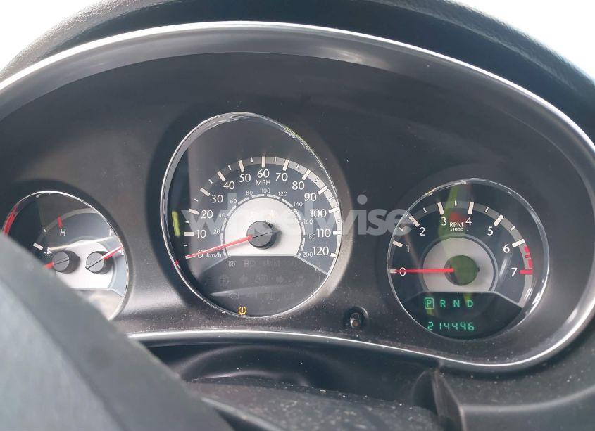 Photo 7 of 2014 Chrysler 200 LX (VIN 1C3CCBAB7EN238085)