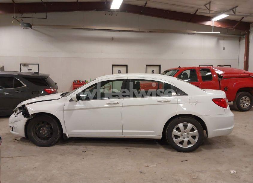 Photo 14 of 2012 Chrysler 200 LX (VIN 1C3CCBAB8CN168948)