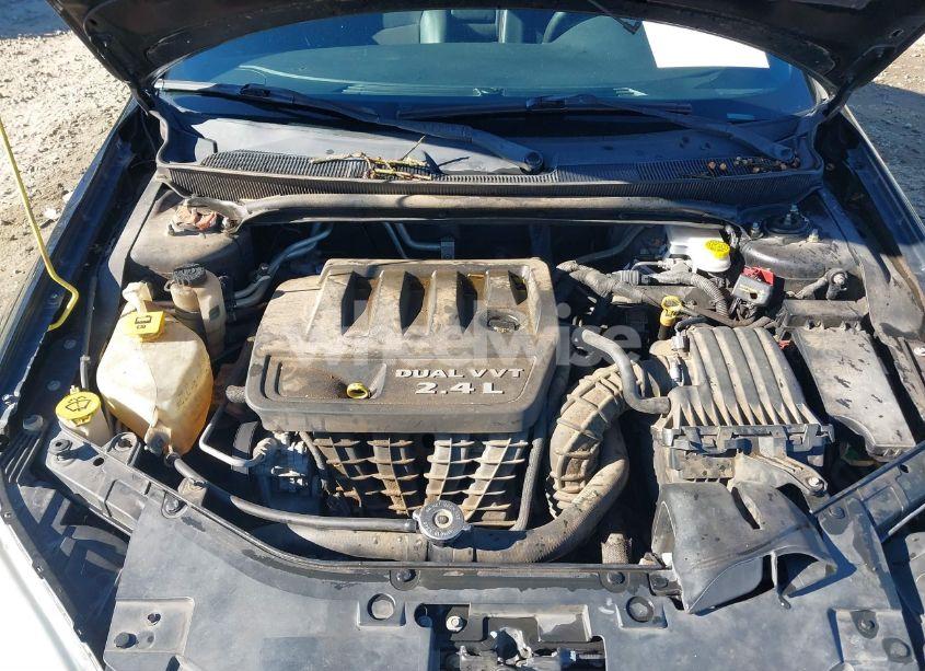 Photo 10 of 2012 Chrysler 200 LX (VIN 1C3CCBAB8CN208638)