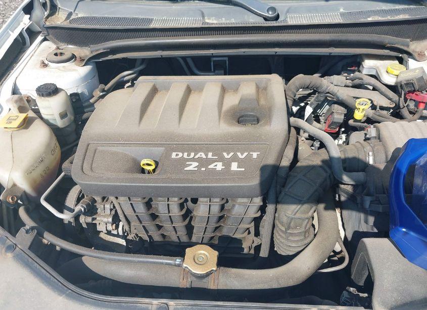 Photo 10 of 2012 Chrysler 200 LX (VIN 1C3CCBAB8CN273439)