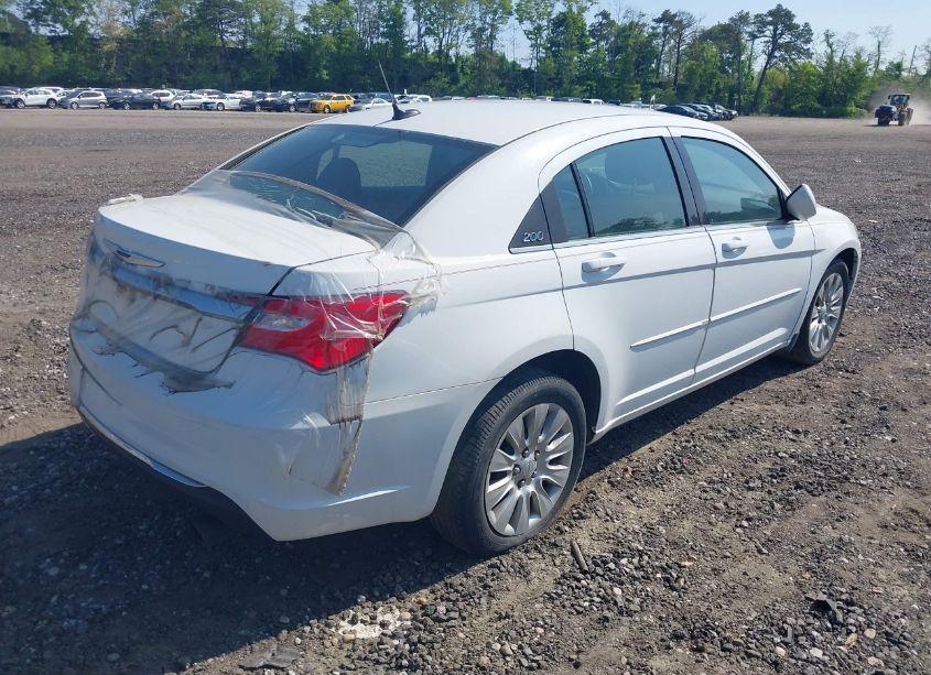 Photo 4 of 2012 Chrysler 200 LX (VIN 1C3CCBAB8CN273439)