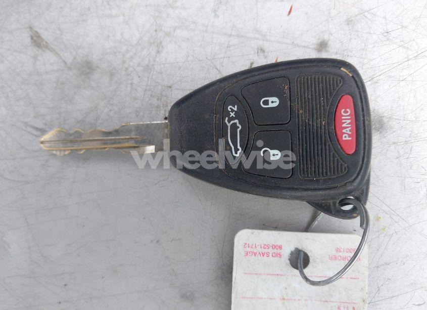 Photo 11 of 2012 Chrysler 200 LX (VIN 1C3CCBAB8CN303460)