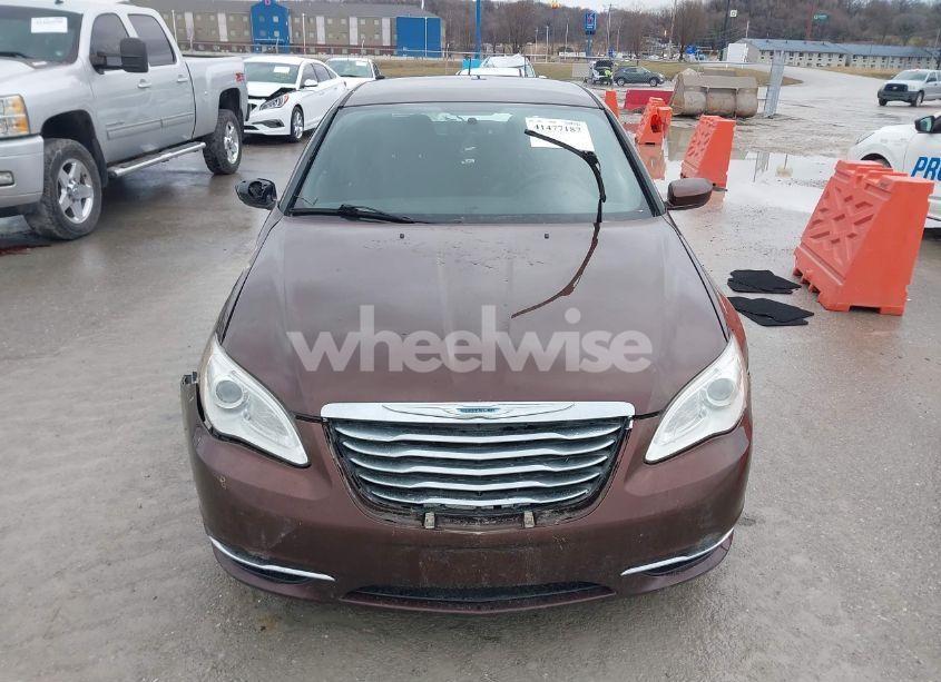 Photo 13 of 2012 Chrysler 200 LX (VIN 1C3CCBAB8CN303460)