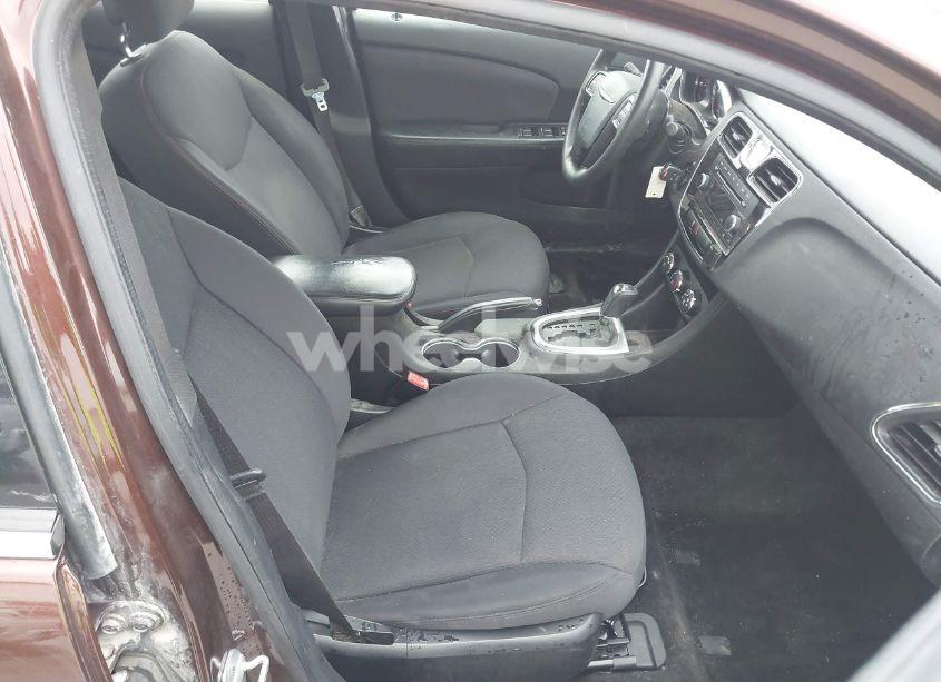 Photo 5 of 2012 Chrysler 200 LX (VIN 1C3CCBAB8CN303460)