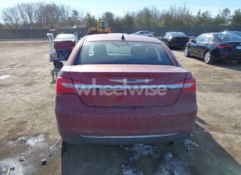Photo 16 of 2013 Chrysler 200 LX (VIN 1C3CCBAB8DN642155)