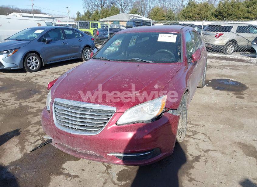 Photo 2 of 2013 Chrysler 200 LX (VIN 1C3CCBAB8DN642155)