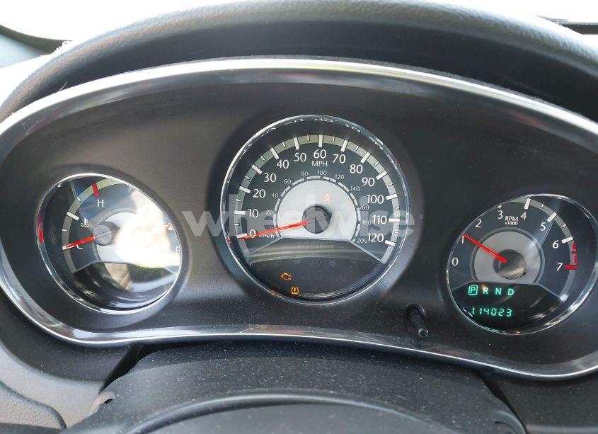 Photo 7 of 2013 Chrysler 200 LX (VIN 1C3CCBAB8DN642155)