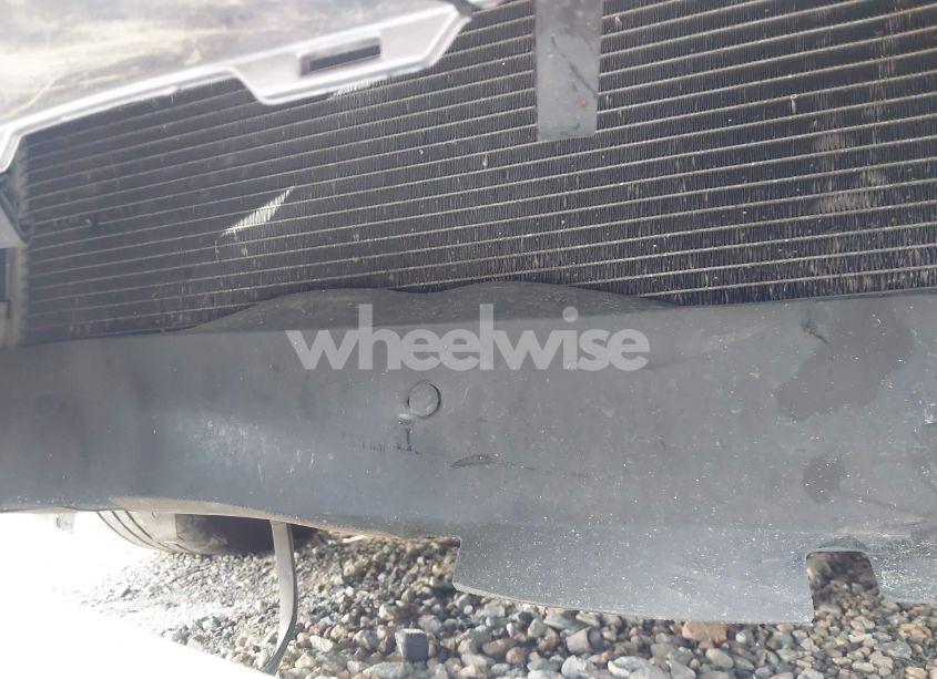 Photo 13 of 2014 Chrysler 200 LX (VIN 1C3CCBAB8EN142630)