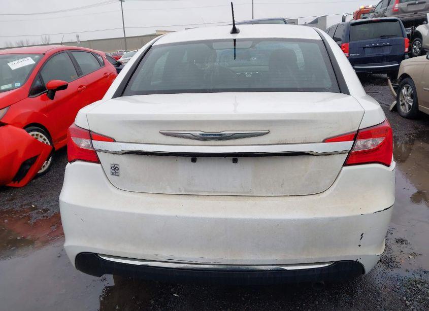 Photo 16 of 2014 Chrysler 200 LX (VIN 1C3CCBAB8EN168516)